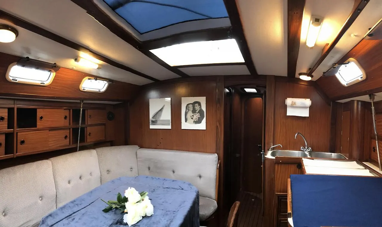 ホテル Bed&Boat Eolo 3 ヴェネツィア 0*,  イタリア